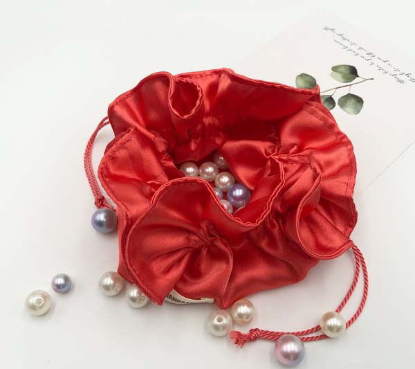 Red Satin Jewellery Bag with Round Bottom 
