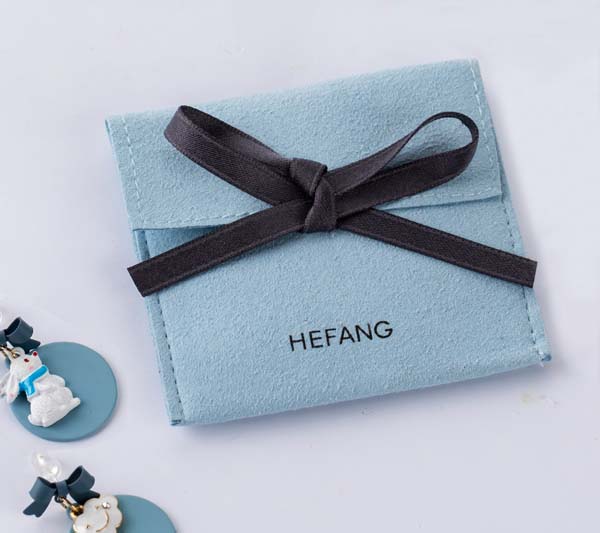 microfiber jewelry pouch and jewelry cleaning cloth 