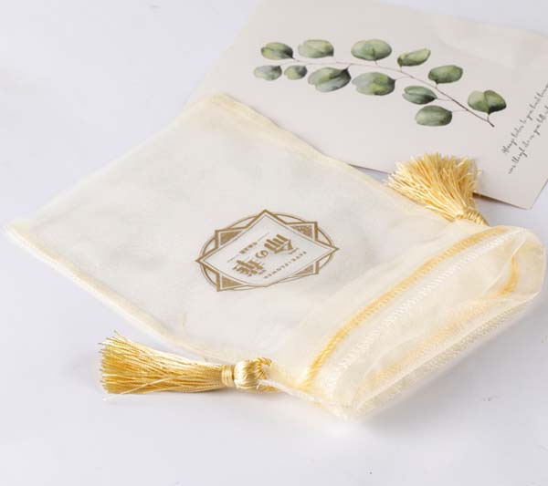 organza gift bags with tassels 