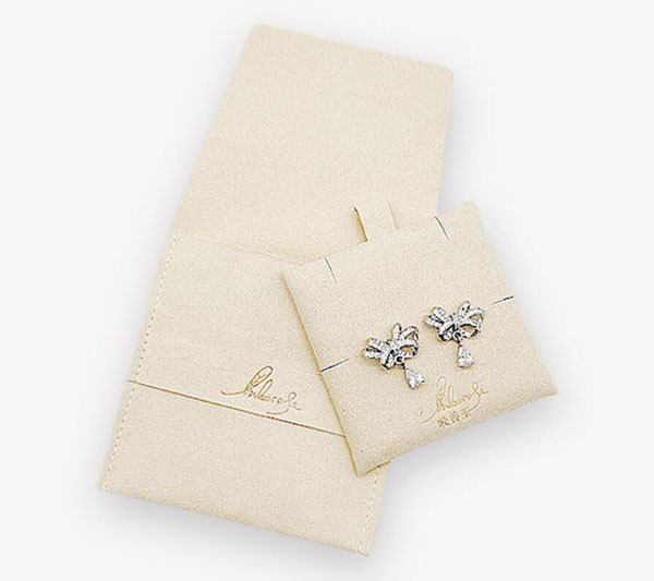 Beige Jewelry Pouch and Jewelry Holder